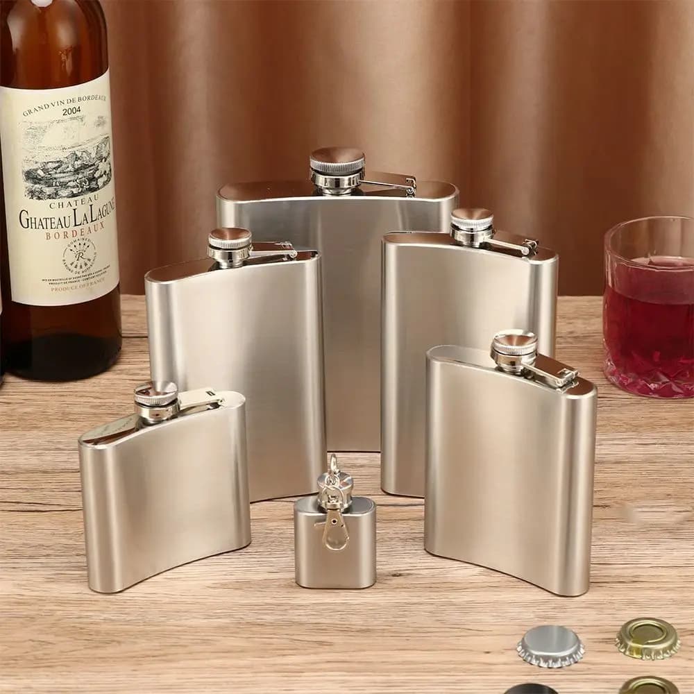 High Quality Stainless Steel Hip Flask Leakproof Container Whisky Flagon Convenient Portable Liquor Flask Outdoor