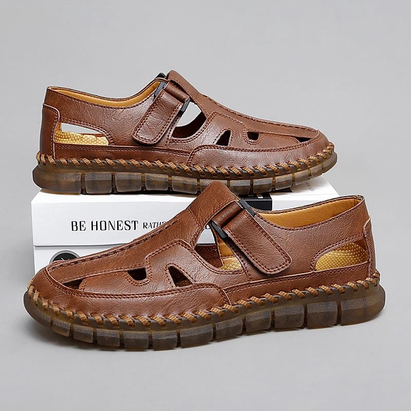 Comfortable Men's Sandals High Quality Men's Breathable Summer Shoes Classic Men Soft Sandals Sneakers Fashion Men Beach Sandals