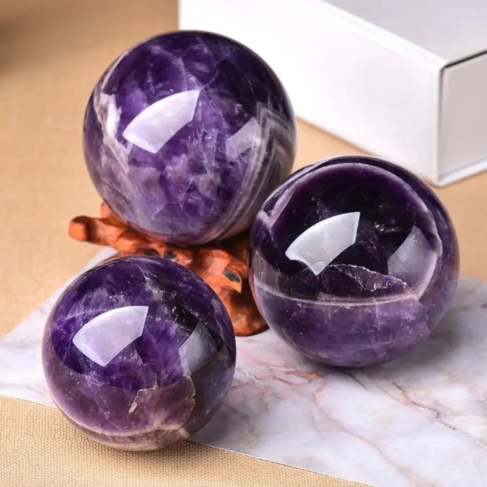 Sfera di Cristallo di Ametista Naturale, Pietra Curativa Energetica, Ornamento Feng Shui Lucidato per Decorazione Casa