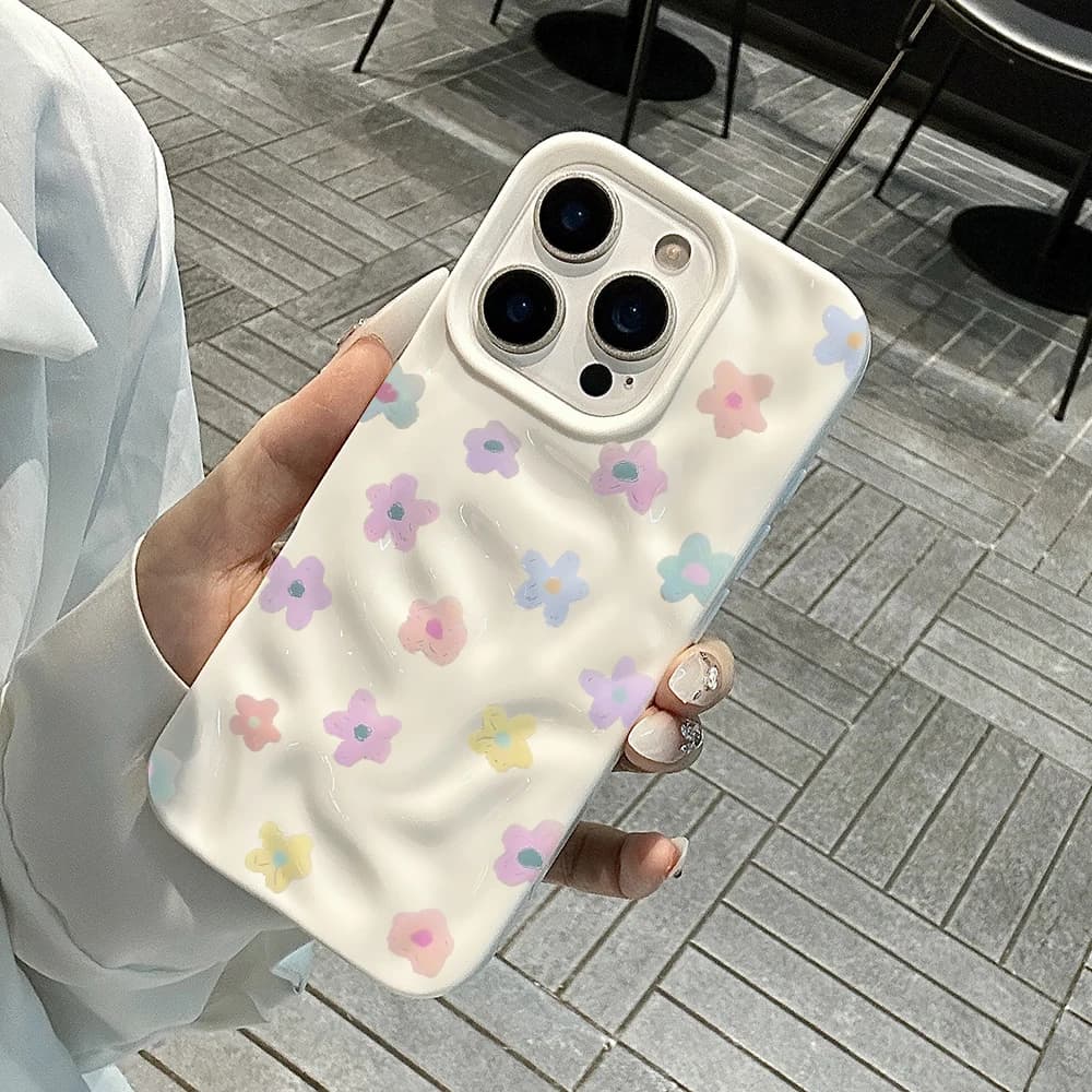 Custodia Morbida in Silicone con Motivo Floreale Primaverile Semplice per iPhone 17 16 15 14 13 12 11 Pro Max 14 Plus 17 Air, Effetto Ondulato e Rughe