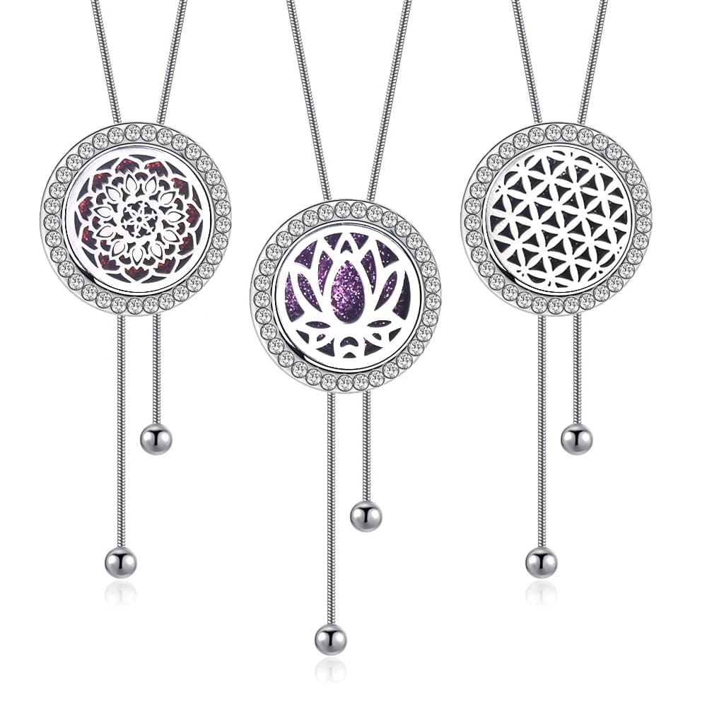 Collana con diffusore di oli essenziali per aromaterapia a catena regolabile alla moda Collana con profumo lungo con catena per maglione con medaglione in acciaio inossidabile