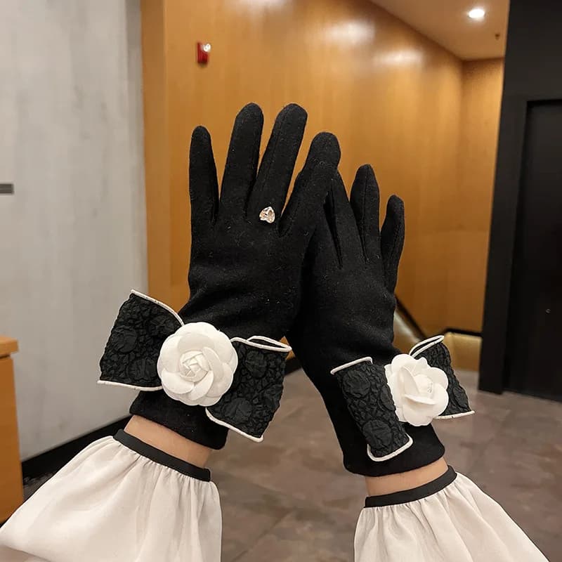 Women's Cashmere Winter Gloves, Luxury Brand, Design with Rhinestones and Great Flower, Wool Muffoles, Cycling Gloves with Touch Function, Gift
