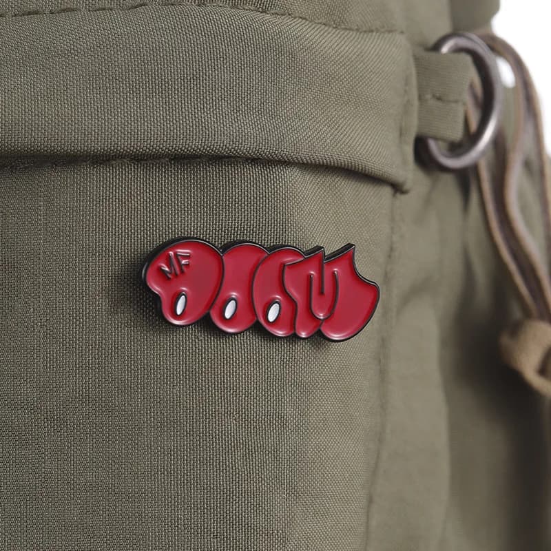 Doomsday English Rapper Badge Music Festival Corpetto Jewelry Wholesale Pins for Hair Pins for Backpack Backpack