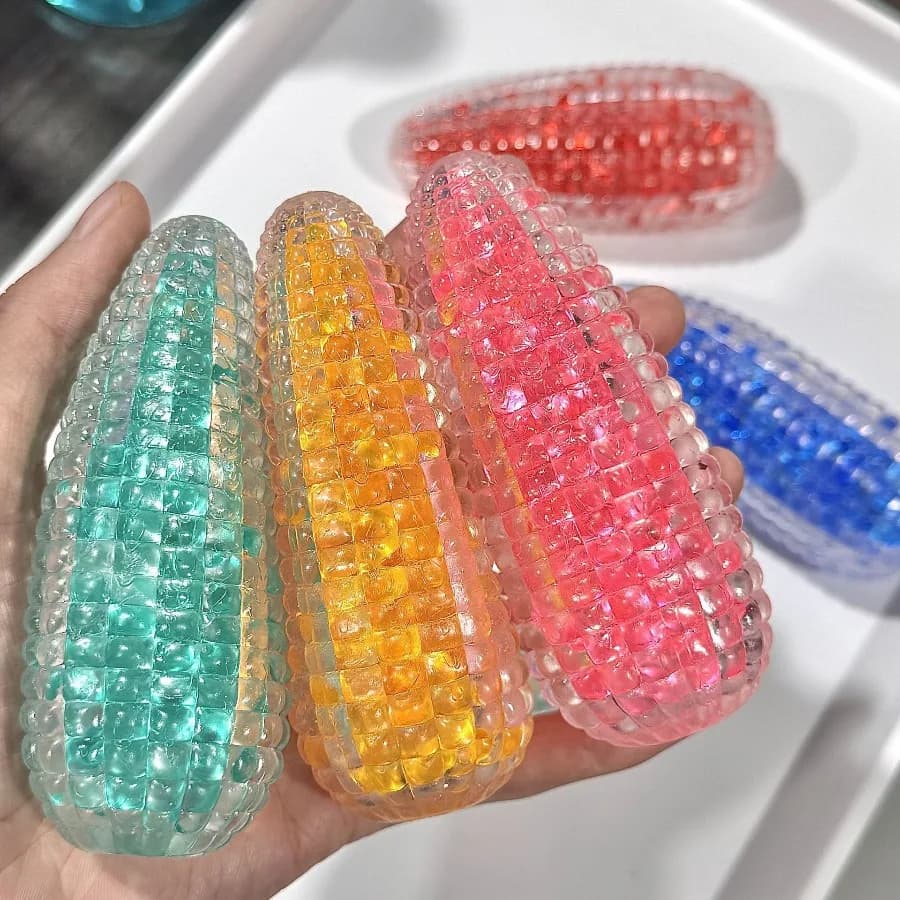 Glazed crystal corn pinch music, vent ball corn, plastic rebound pinch music decompression toy decompression quicksand