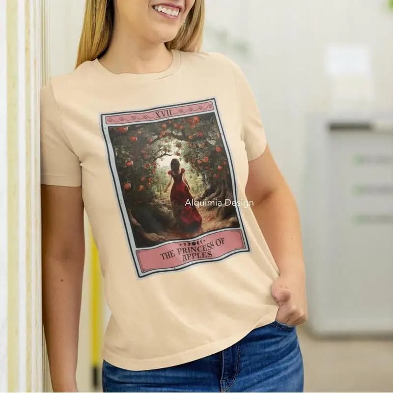 Maglietta della carta dei tarocchi della principessa delle mele