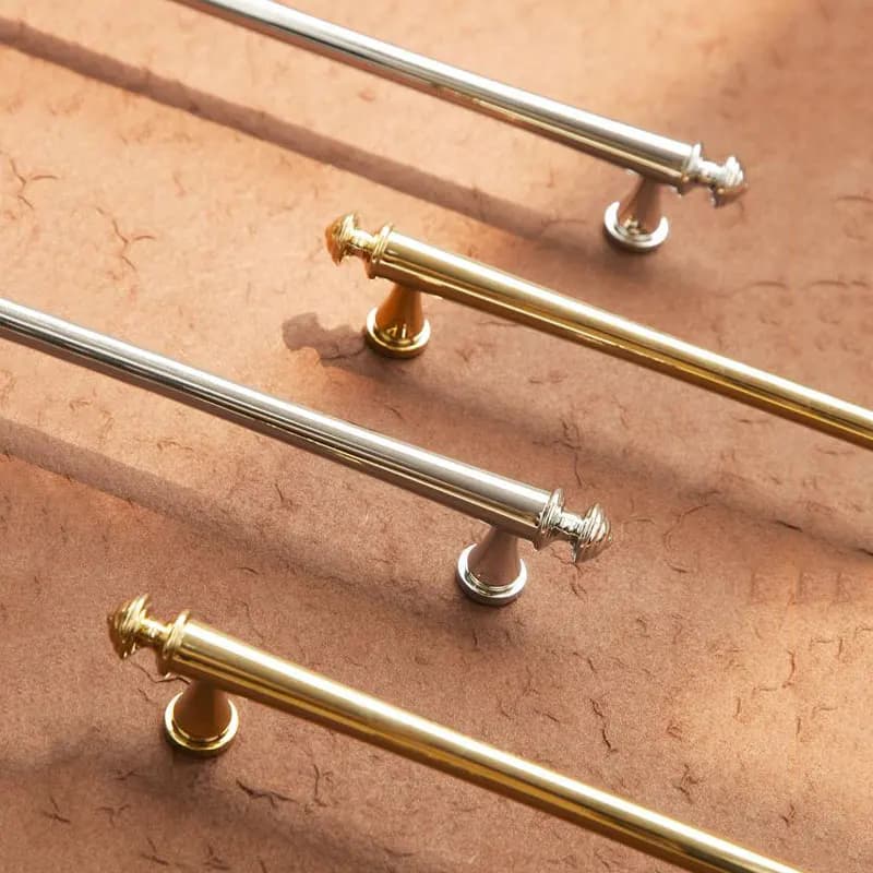 Maniglie per mobili da cucina in ottone massiccio oro brillante Maniglie per cassettiere per camera da letto cromate Manopole per cassetti Ferramenta per mobili francesi