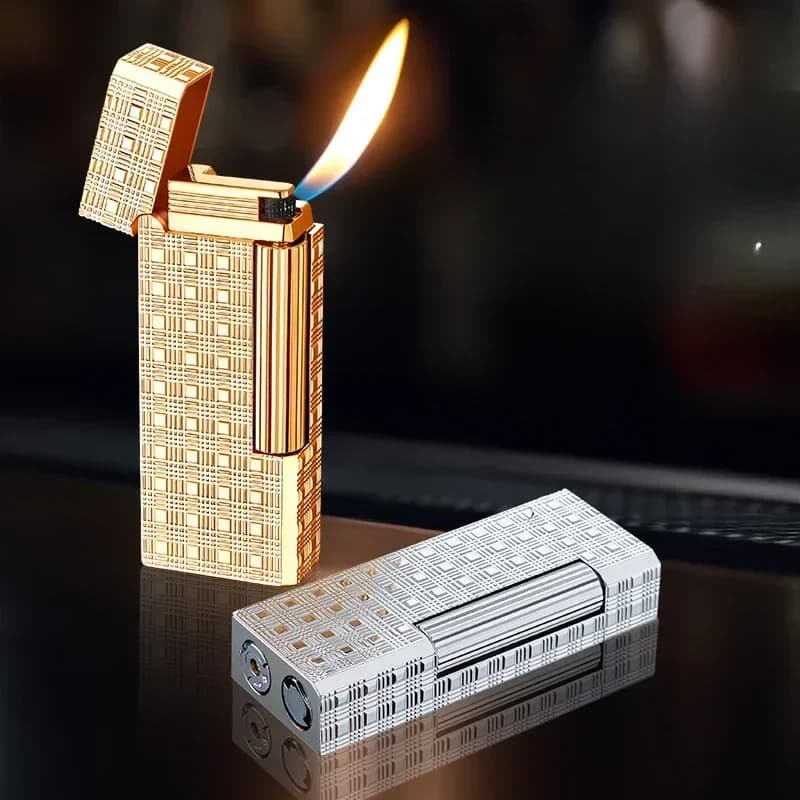 Nuovo accendino a gas butano con mola scorrevole laterale di fascia alta Derui, splendidamente scolpito, alla moda, versione stretta, regalo per le vacanze