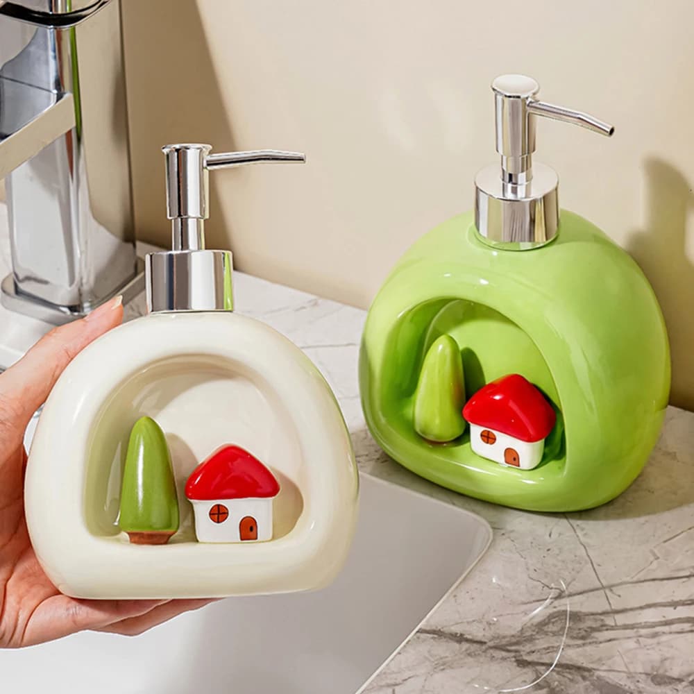 Cute 3D House Tree Ceramic Soap Dispenser 600ml Liquid Hand Soap Bottle with Metal Pump Bathroom Decor Lotion Dispenser Bathroom