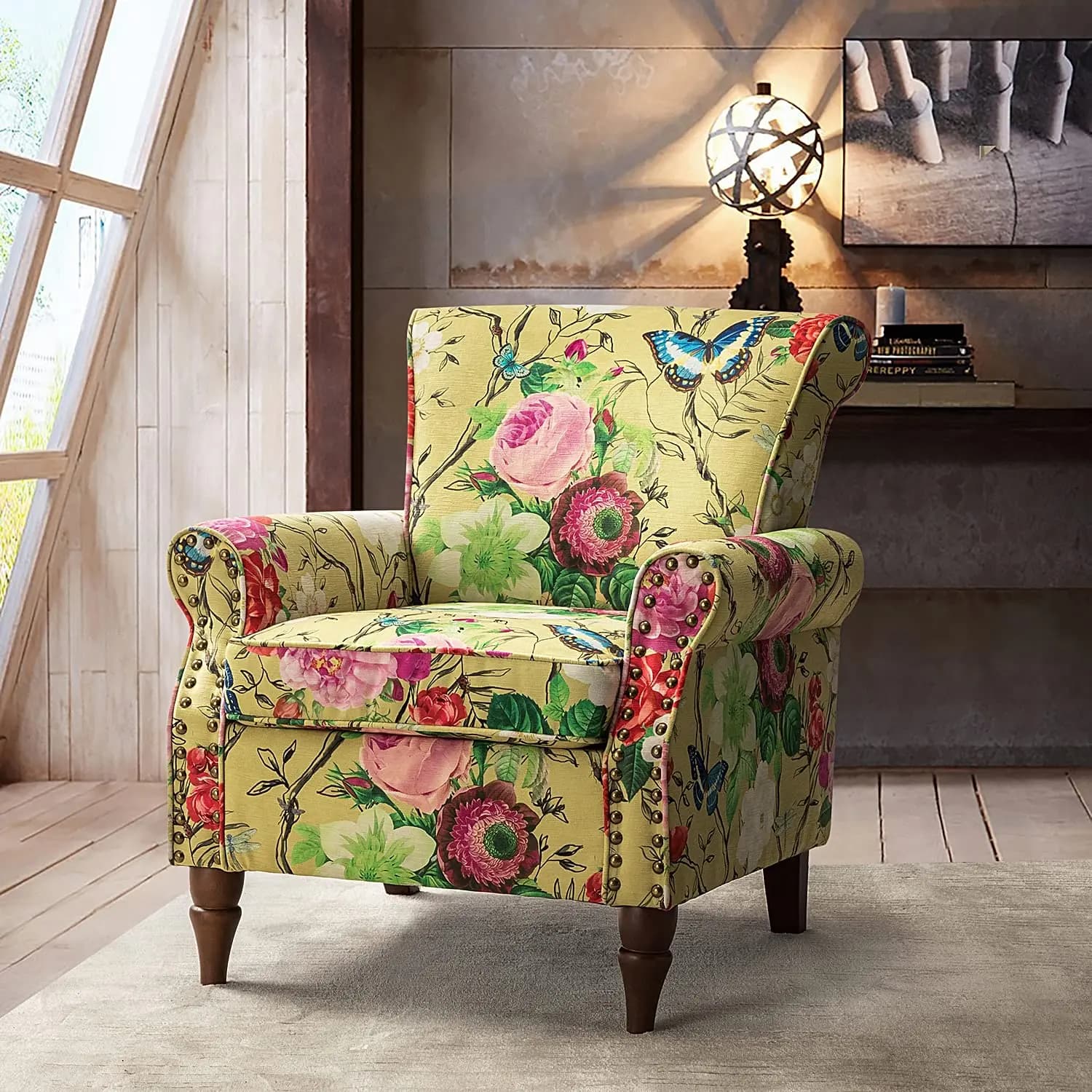 Poltrona Moderna Wingback con Gambe in Legno e Cuscino Rimovibile, Comoda Poltrona Imbottita con Finitura a Borchie, Personalizzabile