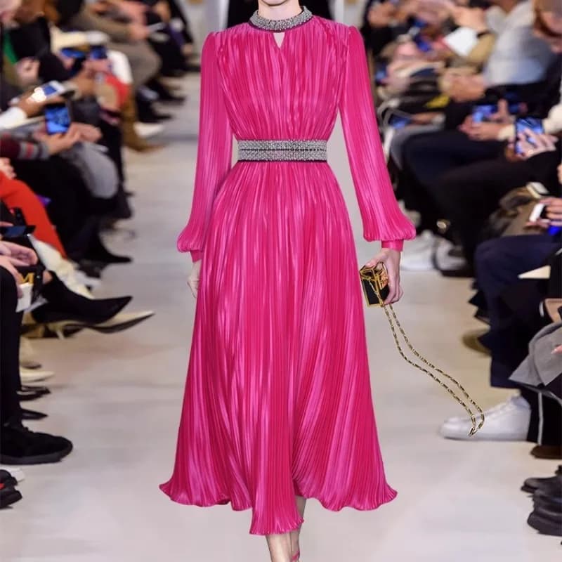 Abito da donna ampio con perline rosa rossa con fasce Abiti di design a maniche lunghe da passerella Abiti aderenti per feste streetwear