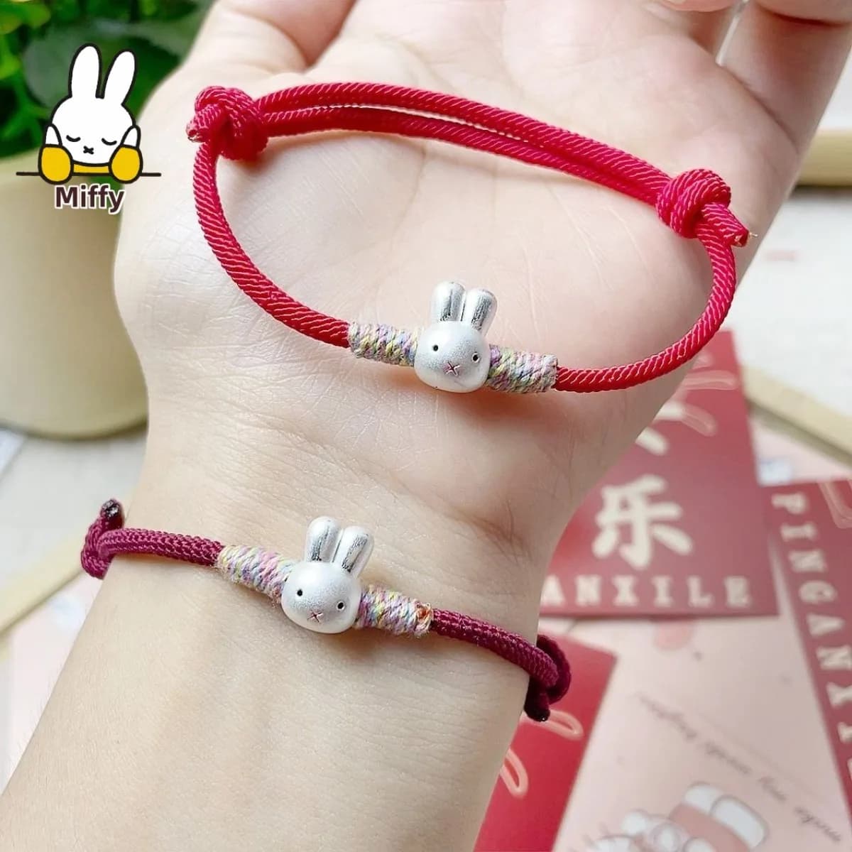 Bracciale con coniglio Kawaimiffy Un simpatico braccialetto con coniglio cartone animato come regalo per la tua fidanzata