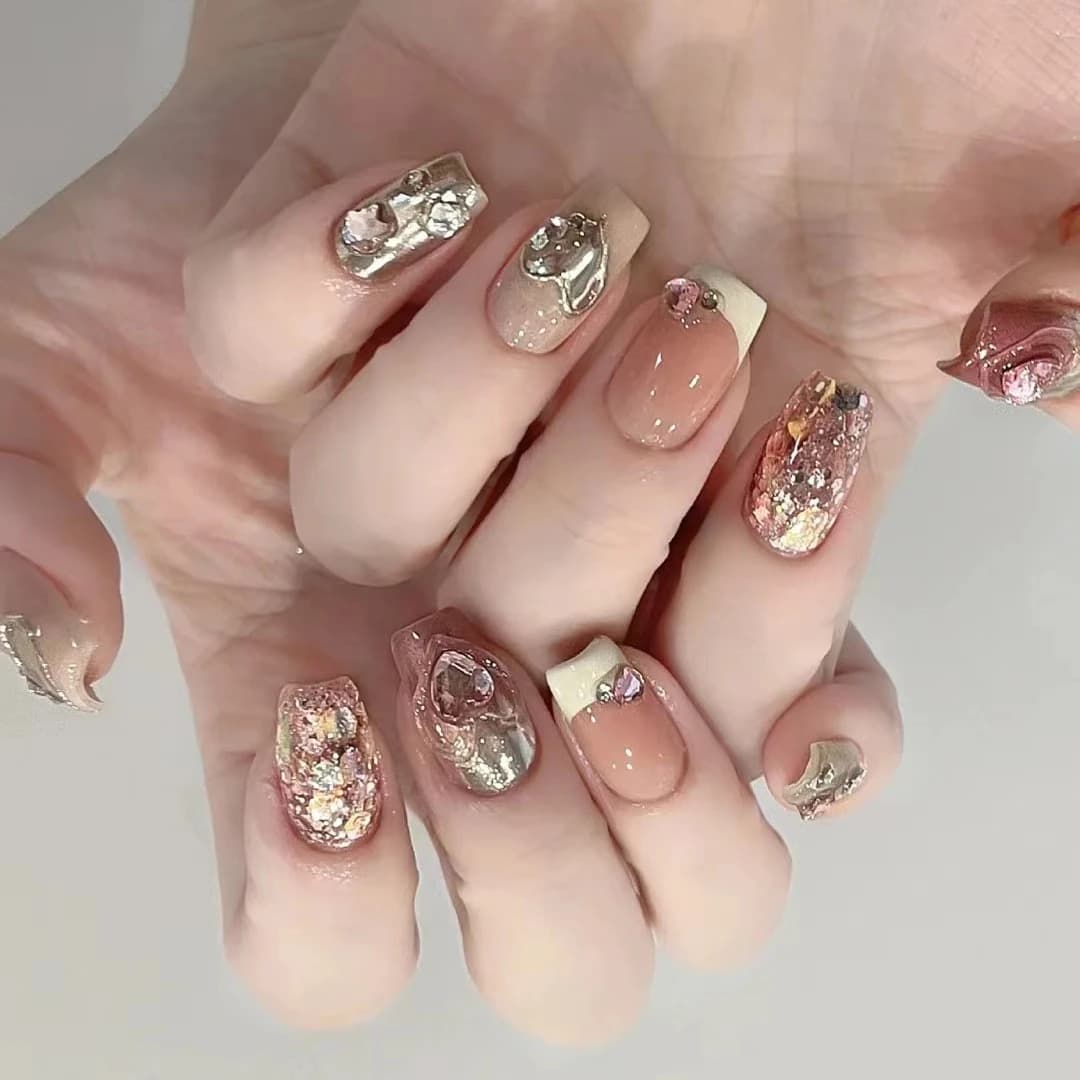 10 Pezzi Unghie Finte Quadrate Corte con Perle Francesi, Unghie Finte Rosa con Cuori e Stelle, Unghie Acriliche con Glitter Occhio di Gatto e Diamanti per Nail Art