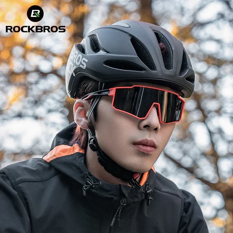 ROCKBROS Casco da ciclismo Casco da bicicletta per sport all'aria aperta Casco da scooter elettrico da strada MTB Stampaggio integrato Parte del casco da bici