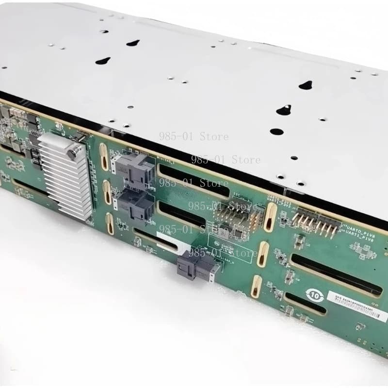 12-bay 3.5-inch 6Gb hard disk cage 12Gb storage NAS CDN hot-swappable SAS/SATA daisy