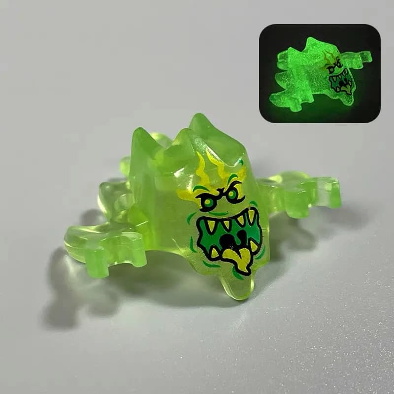 MOC 1PCS 19861pb01 Luce notturna Fantasma Mostro Building Blocks 70738 Accessori per casco Particelle di mattoni Giocattolo Per bambini Regalo di Halloween