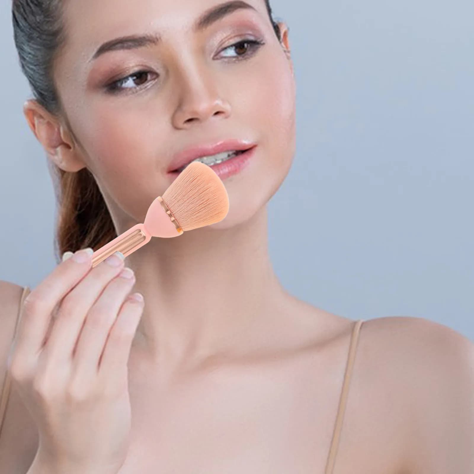 Set di 2 Pennelli a Forma di Fiore, Design a Loto, Setole Morbide e Delicate per Applicazione di Blush, Cipria e Illuminante sulle Guance