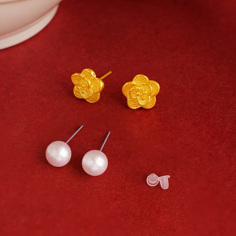 Orecchini a perno con fiore in oro sabbia del Vietnam, colore a lunga durata, gioielli con perle imitate, nicchia di lusso leggero
