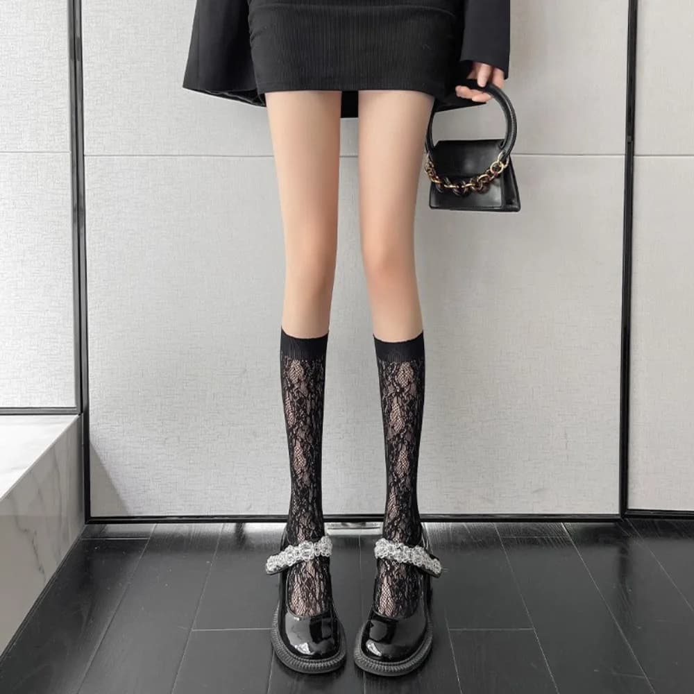 New Socks in Medium Tube in Lolita Lace for Women, Japanese Sottil Socks Carini for Cosplay Anime