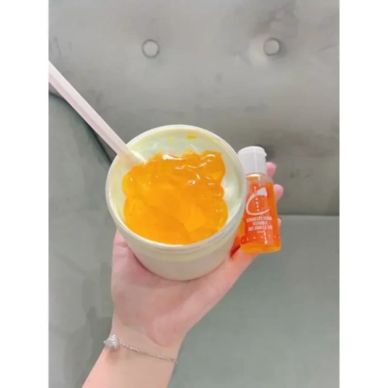 Serum body to vitamin C to clear skin, attenuate dark spots and uniform skin tone for armpits and knees