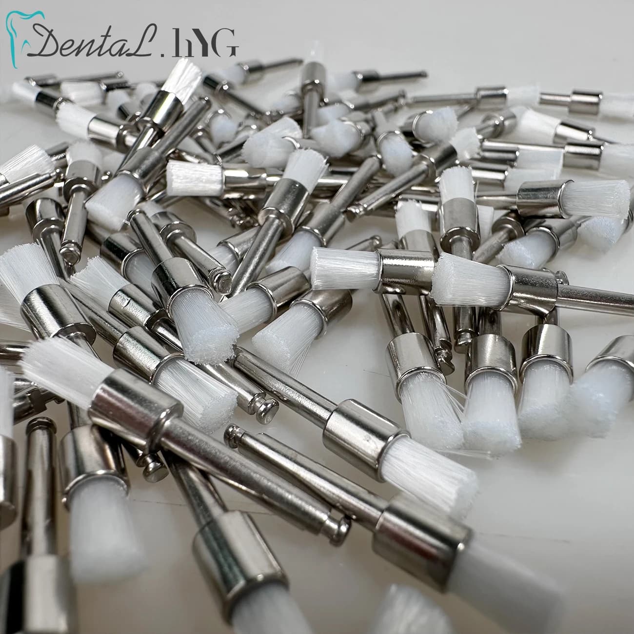 100 pcs Dental Profile Brush Polisher Polisher Type Disposable Closure Mixed Color Plate Used for removing stains and enamel