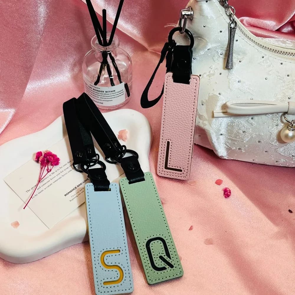 Classic Leather Keychain with A-Z Initials, Simple Pendant for Auto and Moto Keys, Gift