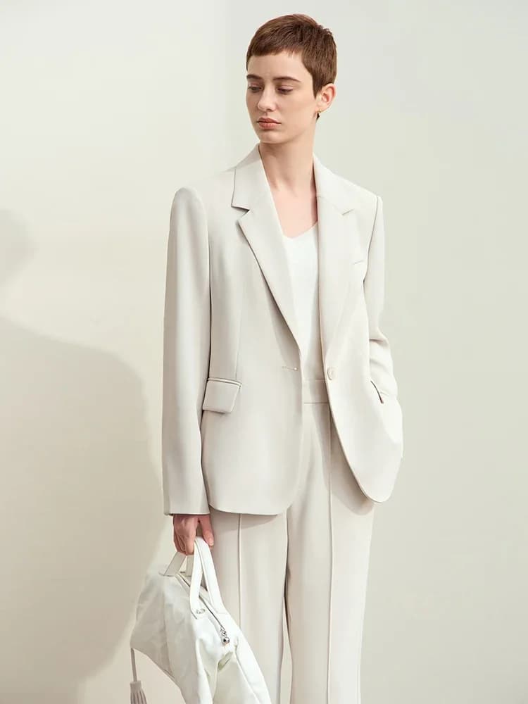 Amii Minimalismo Blazer da donna 2025 Autunno Nuova spalla-pad Office Lady sul posto di lavoro Comfort Basic Blazer femminile Giacche 12443041