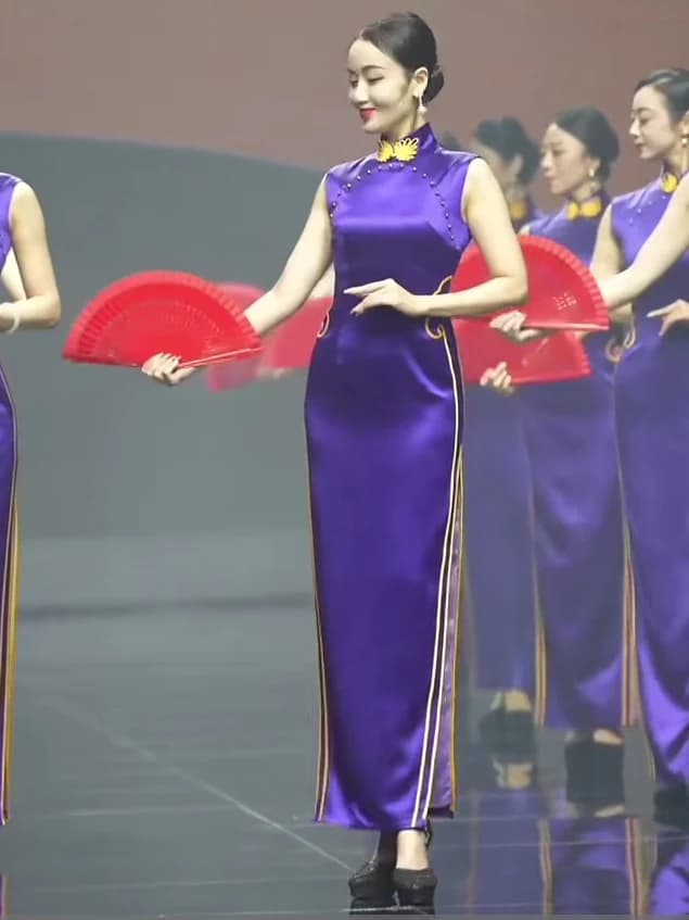 Retro Style Long Sleeveless Performance Women's Qipao Dress Purple Colorway High Slit Breathable Regenerated Cellulose Fiber