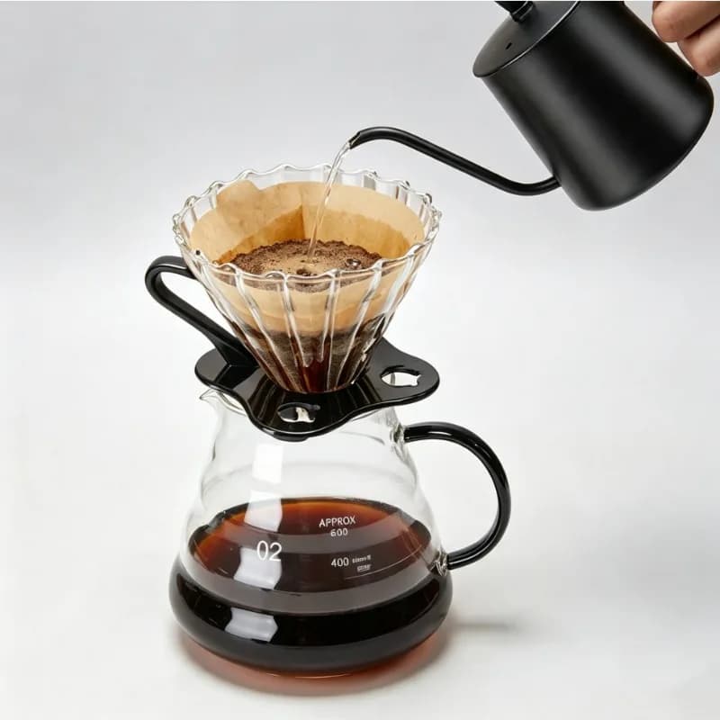 Pour Over Coffee Maker Thickened Heat-Resistant Borosilicate Coffee Carafe Coffee Drip Filter Set with 100 Pcs Filter Papers