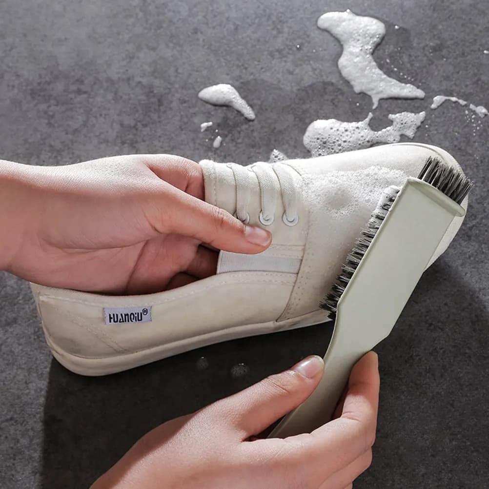 Spazzola Multiuso per la Pulizia di Tutti i Tipi di Calzature: Sneakers, Stivali, Sandali, Suole in Tela, Bagno, Cucina, Lavanderia
