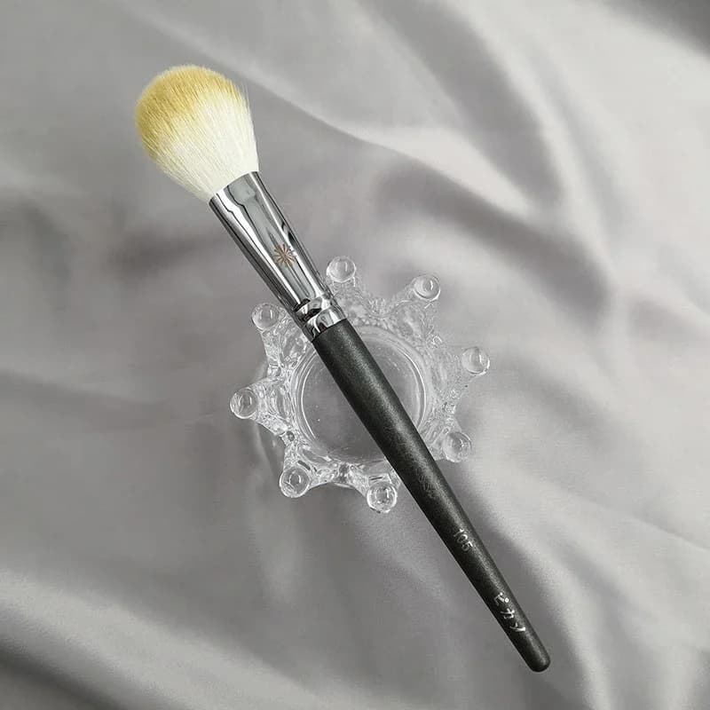 Professional #105 Natural Goat Hair Protein Hair Oblate Bristle Cheek Blusher Brush Hightlitghter Powder Makeup Brushes