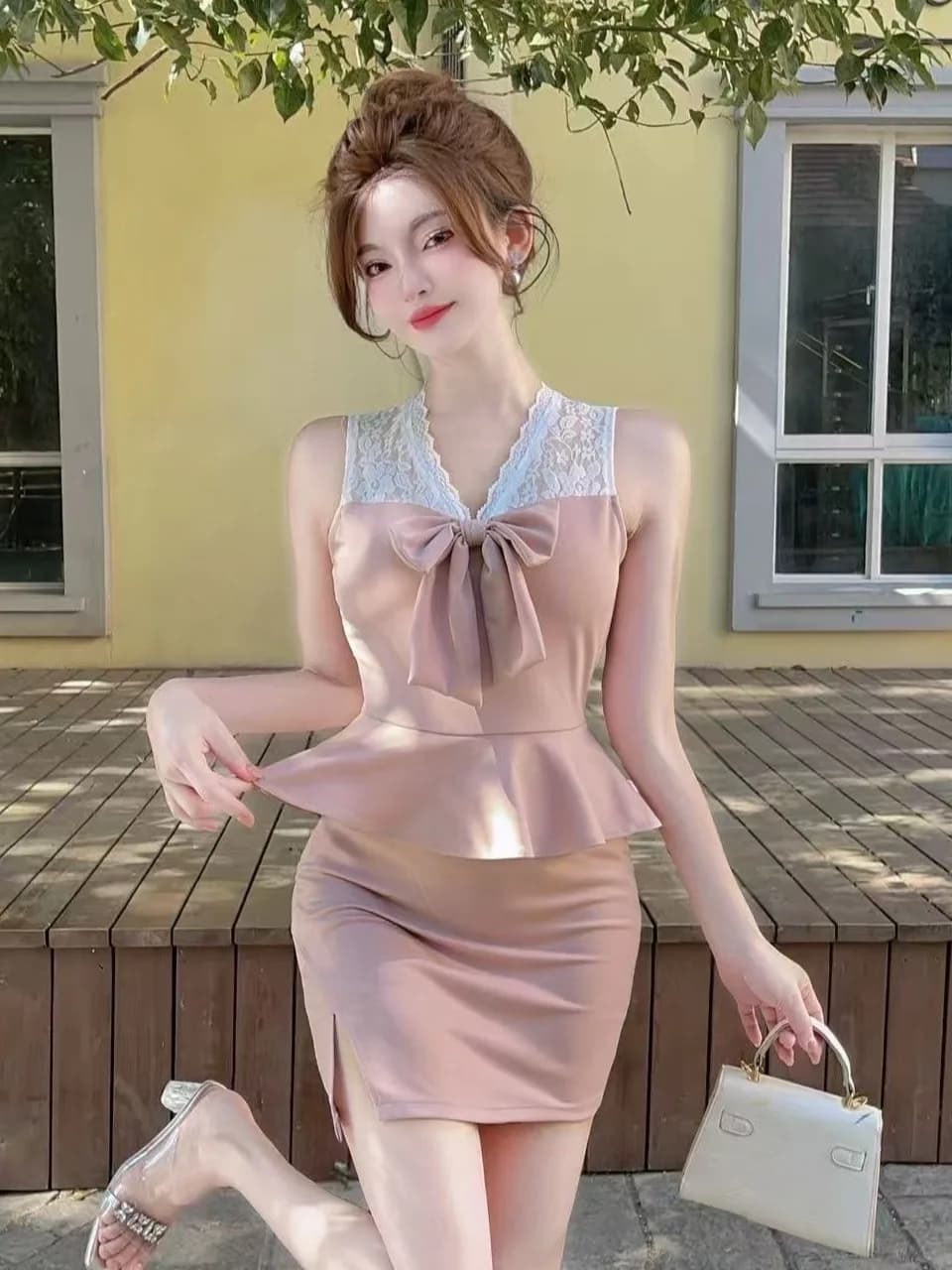 Sexy Lace Splice Sleeveless Dress Women Elegant Lady Slimming Short Skirt V-Neck High Waist Spring Summer Thinming Date Dress