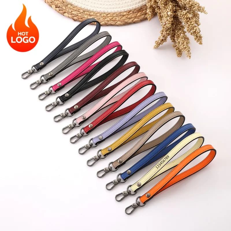 Custom Logo Keychain Custom Keychain with Empty Leather Laser Engraving Custom Women's Bag and Wrist Strap