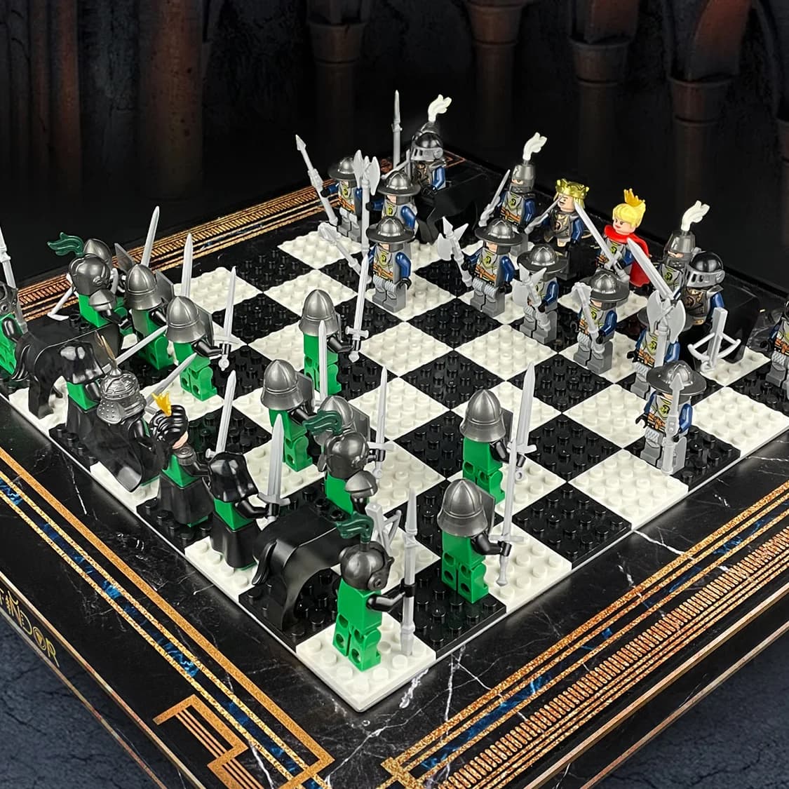 Set da gioco da tavolo per scacchi - Gioco di puzzle strategico per campeggio, feste e tempo di famiglia - Regalo perfetto per bambini (ragazzi e ragazze), compleanno e vacanze - Giocattolo interattivo genitore-figlio