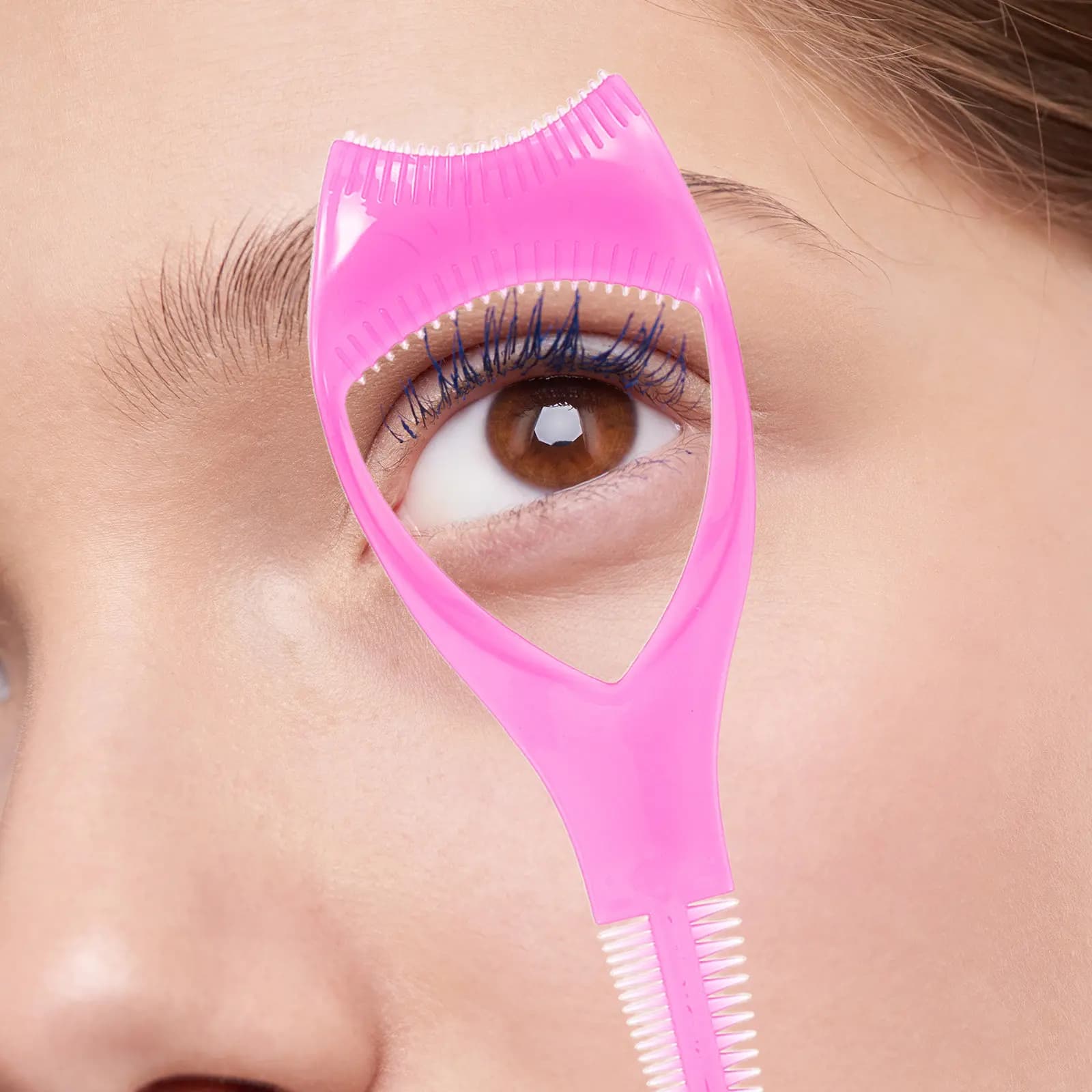 12 pz Applicatore Mascara 3 in 1 con Protezione, Spazzola e Piegaciglia in Plastica, Strumento Guida per Applicazione Mascara