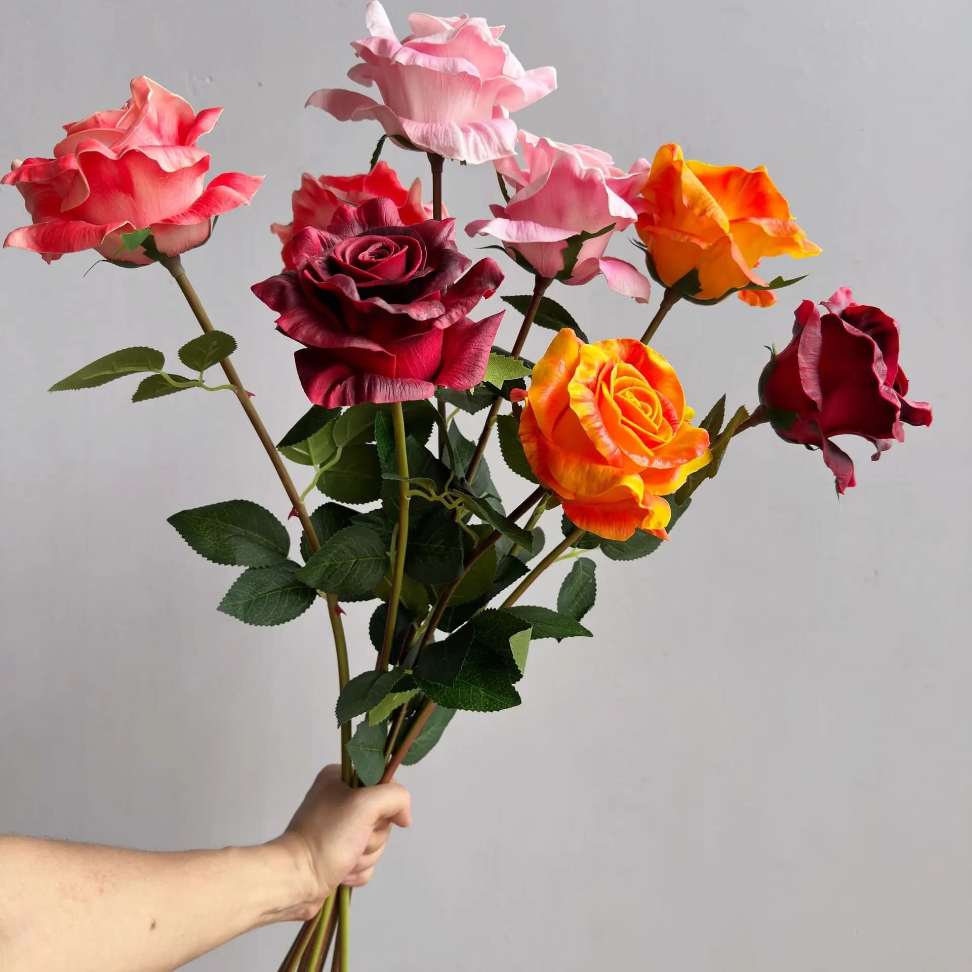 5pcs rolled edge Moisturizing Rose Artificial Flowers Wedding Decor Flower Arrangement Bridal Bouquet Home Decor Rose