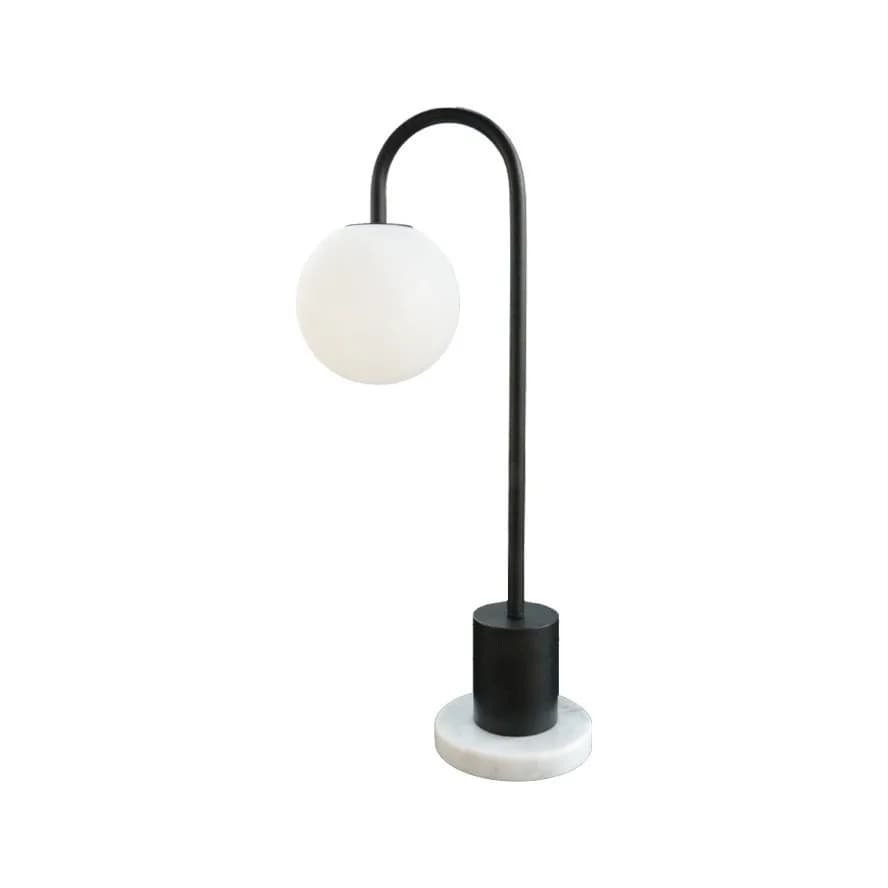 Lampada da tavolo nordica da comodino di fascia alta in stile leggero di lusso moderno camera da letto studio protezione per gli occhi lampada da lettura lampada da studio da scrivania