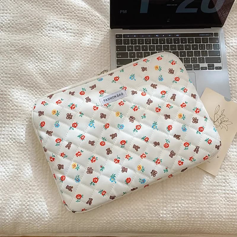 Cute Bear And Flowers borsa per Computer borsa per Laptop custodia imbottita soffice per Notebook e Laptop da 13 15 pollici