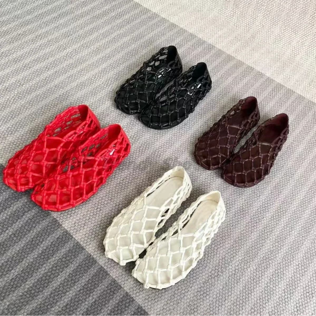 Estate nuove scarpe da rete da pesca scavate scarpe basse intrecciate in pelle di pecora sandali romani traforati in vera pelle