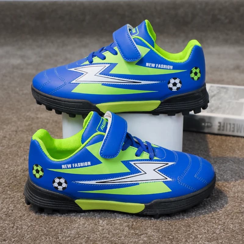 Scarpe da calcio di nuova moda per ragazzo scarpe da passeggio piatte per studenti Casual scarpe sportive per bambini