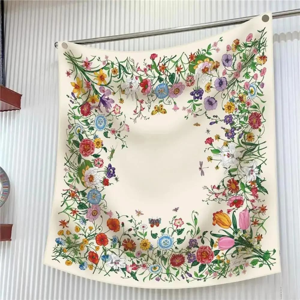 New 90 cm scarf with Floral print, Women's Twill scarf, Decorative Travel Scarf, Solar Protection, Fashion and Autumn Spring Elegance