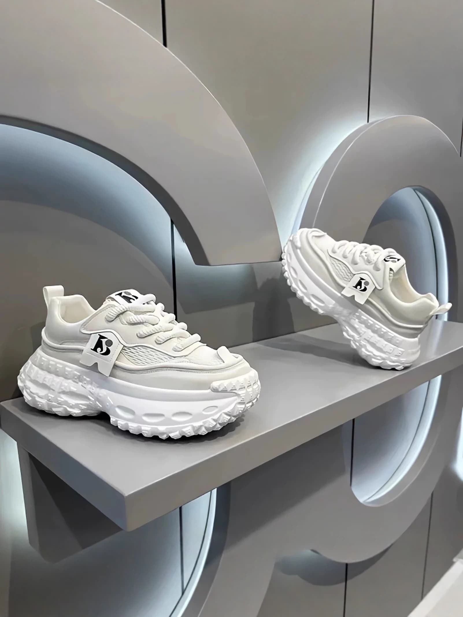 Men's Summer Breathable Mesh Running Shoes Versatile Casual Sports Sneakers Increased Height Dad Trendy Shoes Rubber Sole