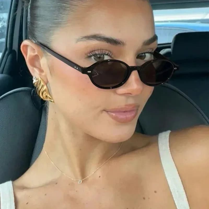 Mini Oval Rivet Sunglasses Retro Luxury Slim Face Stylish UV400 Anti Glare Sun Shades Unisex Street Daily Travel Eyewear