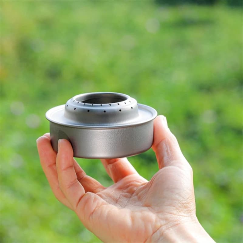 Metal Outdoor Liquor Stove 120ML Small Transportable Stove for Camping Trip with Efficient Heating Performances