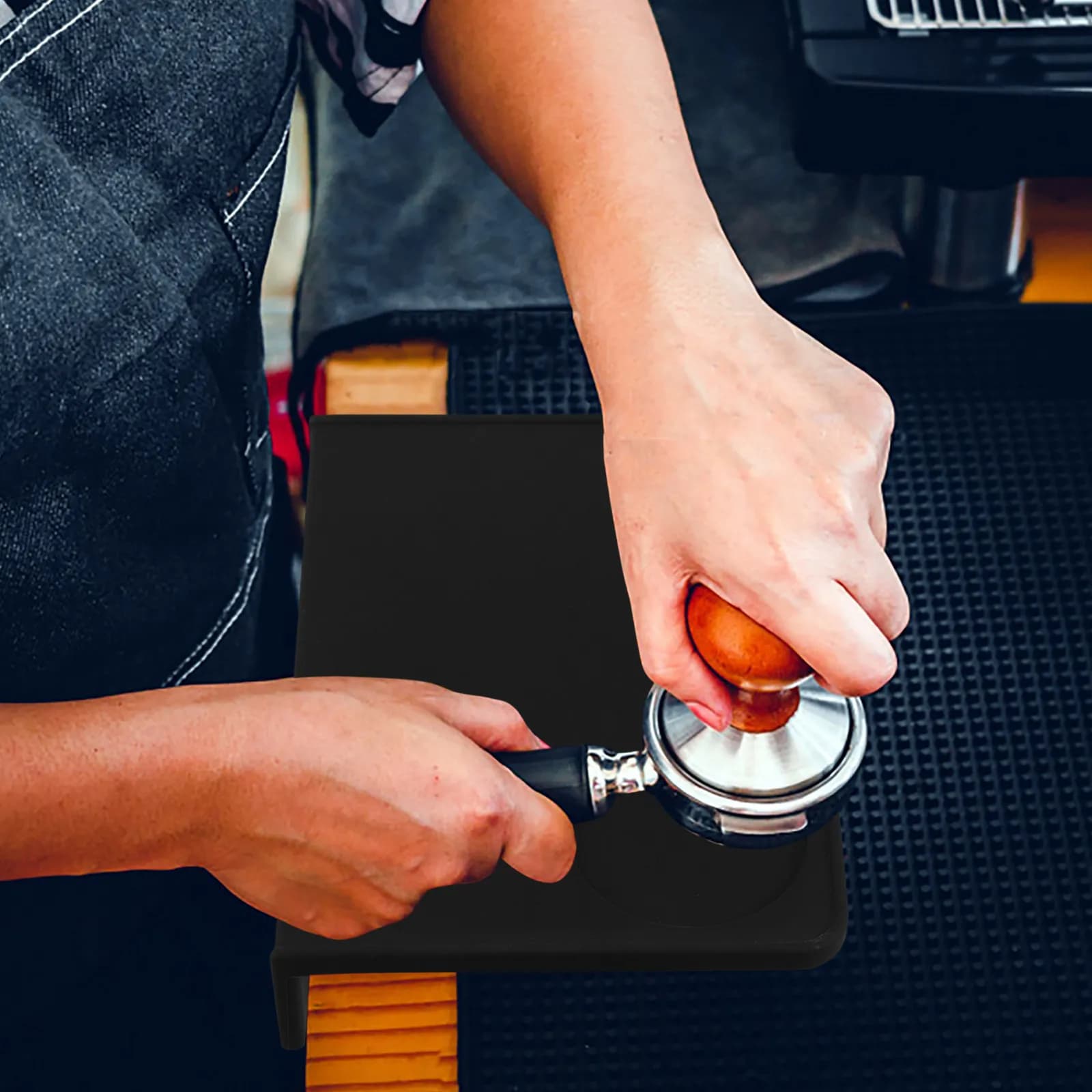 Black Corner Silicone Coffee Tamping Mat Non Slip Thick Pad for Espresso Machine Station Countertop Kitchen Espresso Pad