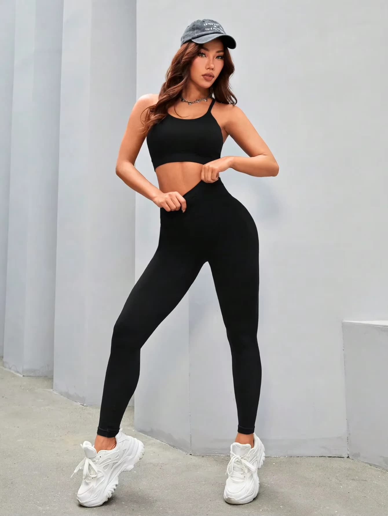Complete Women's Yoga 2 Pieces, Sporty Set Sexy Fit, Elastic Gym Bra and High Waist Leggings, Women's Athletic Clothing