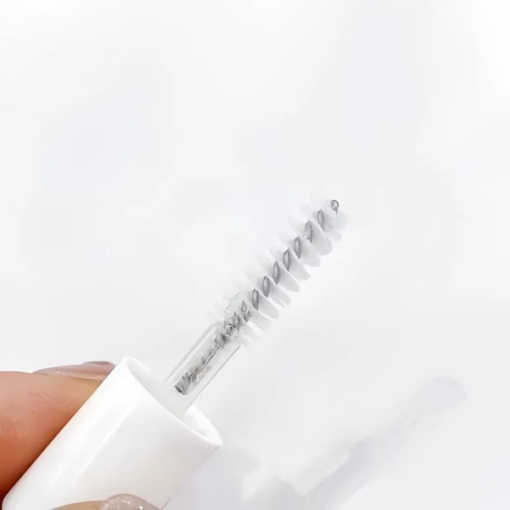 1.5ML Eyelash Styling Gel Waterproof Fast Drying Lash Styling Sealant Non-White Residue Soft Brush Eyelash Raincoat Mascara