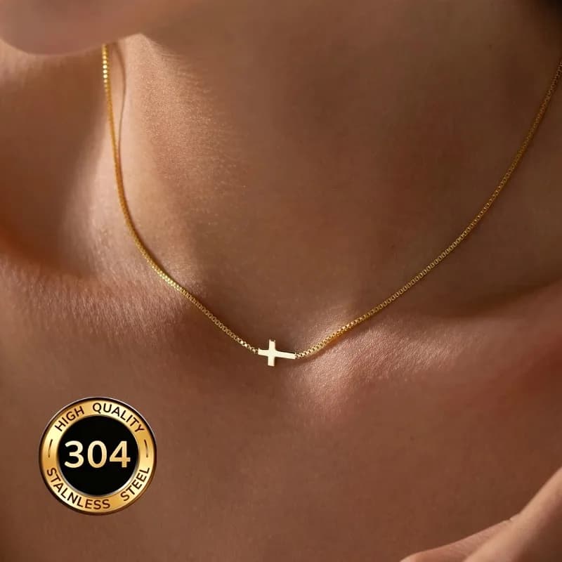 1 semplice ed elegante collana da donna con croce, placcata in oro 18k, collana in acciaio inossidabile, adatta per l'uso quotidiano e come regalo per le donne.