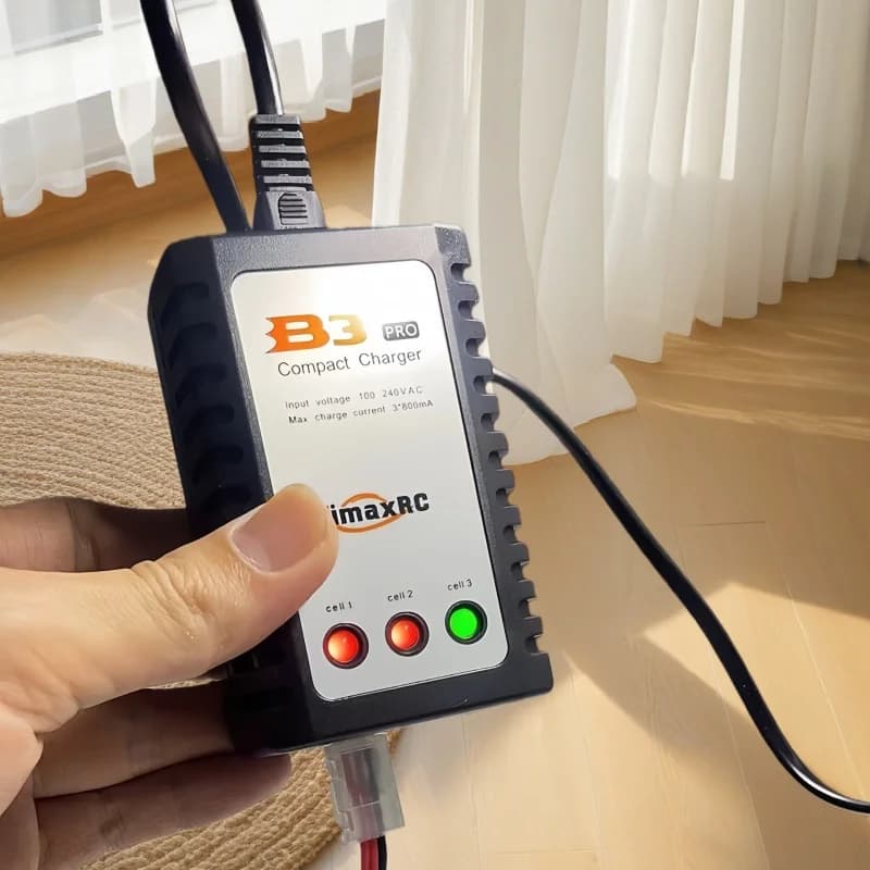 Caricabatterie B3 10w 20w, caricabatteria al litio 7.4V 11.1V 2S 3Sb3 caricabatterie rapido all'ingrosso in fabbrica