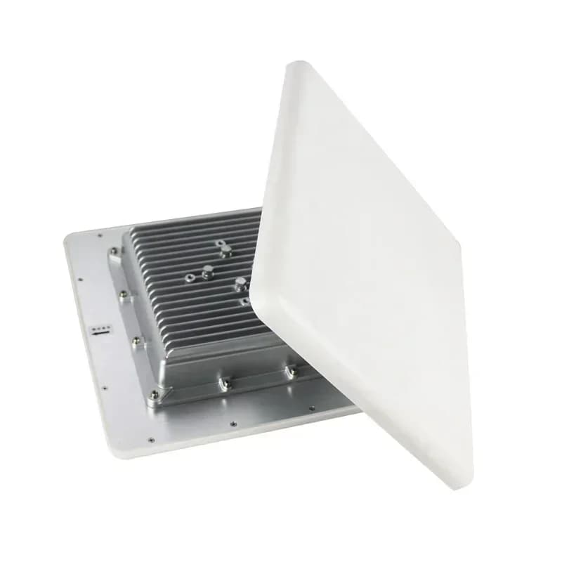 Antenna Direzionale WIFI a Pannello Multibanda ad Alto Guadagno, Impermeabile, a 3 Porte, 5GHz, Tripla Polarizzazione