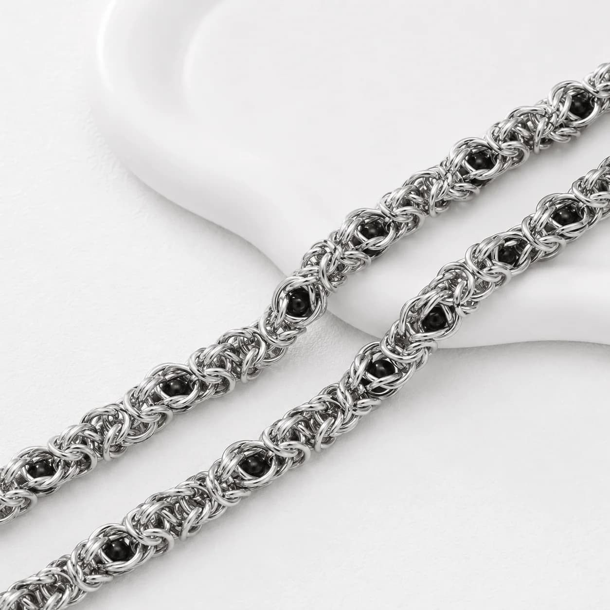 Catena Bizantina in Acciaio Inox da 1 Metro, 10mm, con Perline Nere per Creazione di Collane e Bracciali Fai-da-Te